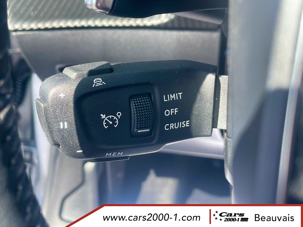 Peugeot 208  Hybrid 100 e-DCS6 Allure occasion - Photo 12