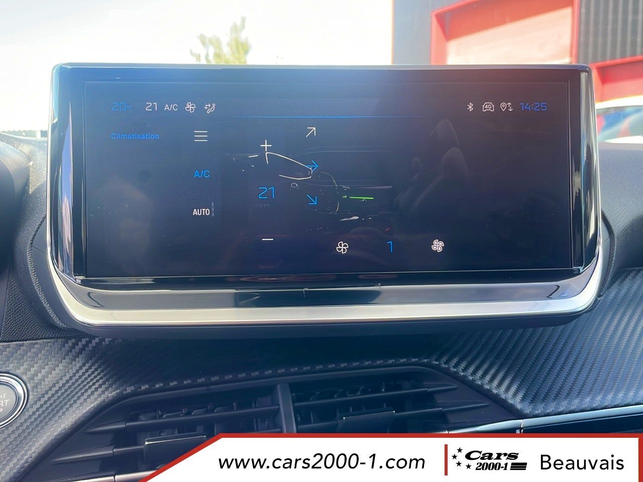 Peugeot 208  Hybrid 100 e-DCS6 Allure occasion - Photo 28