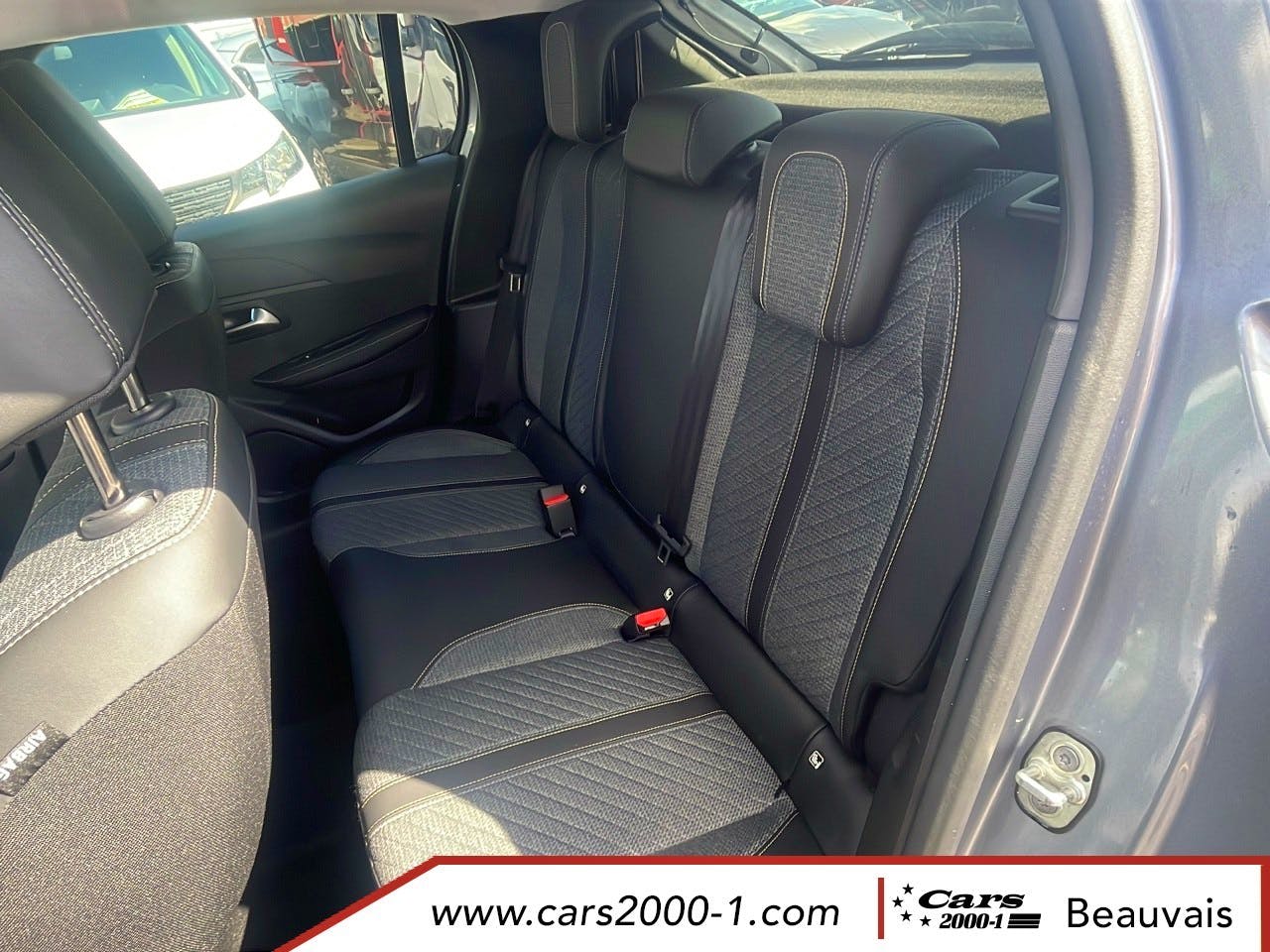 Peugeot 208  Hybrid 100 e-DCS6 Allure occasion - Photo 9