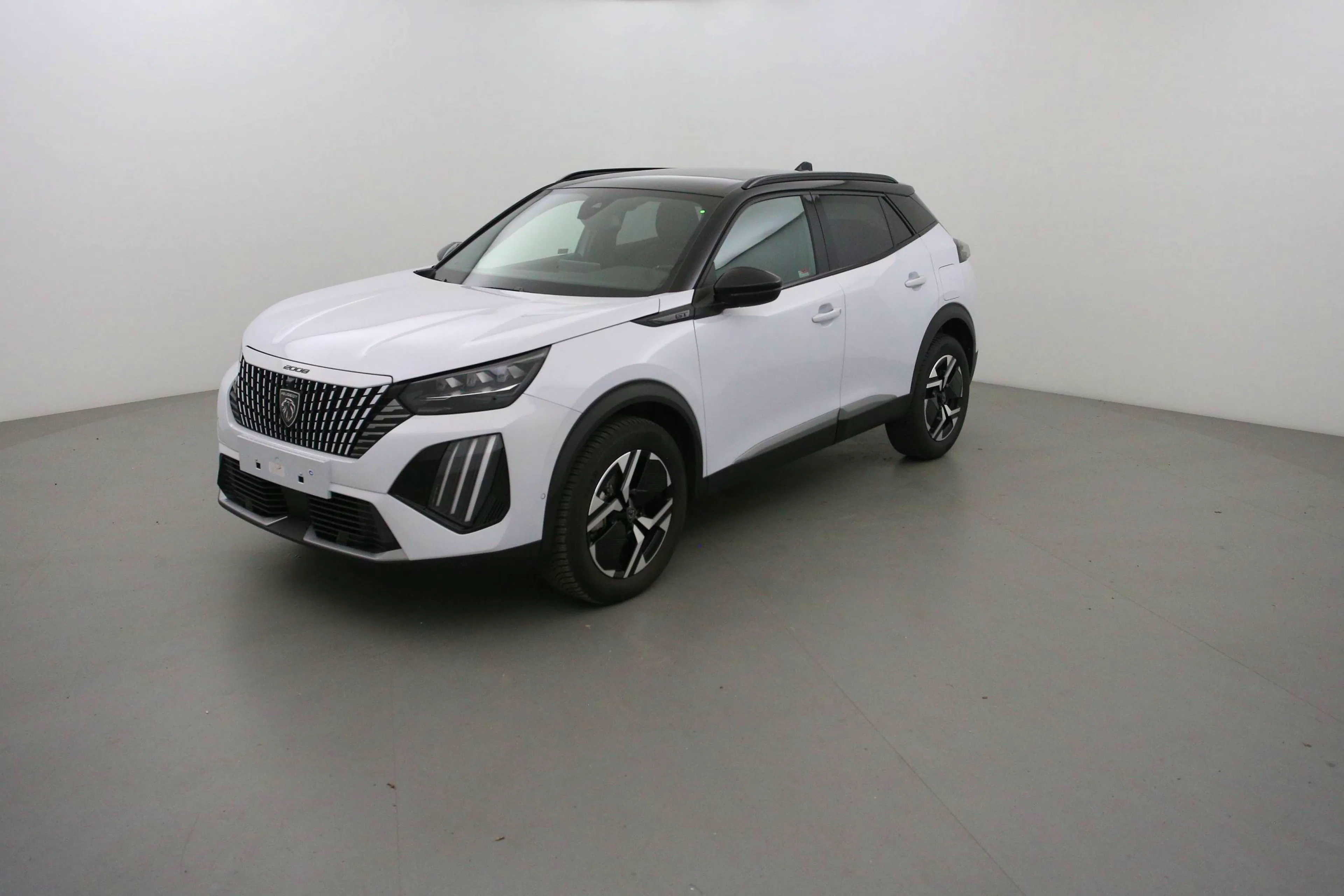 Peugeot 2008 NOUVEAU Hybrid 145 e-DCS6 GT occasion