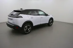 Peugeot 2008 NOUVEAU Hybrid 145 e-DCS6 GT occasion - Photo 5