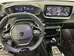 Peugeot 2008 NOUVEAU  Hybrid 145 e-DCS6 GT occasion - Photo 14