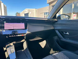 Peugeot 408 130 ch S&S EAT8 Allure Pack SIEGE CHAUFFANT / GPS / CAMERA DE RECUL occasion - Photo 24