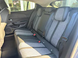 Peugeot 408  130 ch S&S EAT8 Allure Pack SIEGE CHAUFFANT / GPS / CAMERA DE RECUL occasion - Photo 25