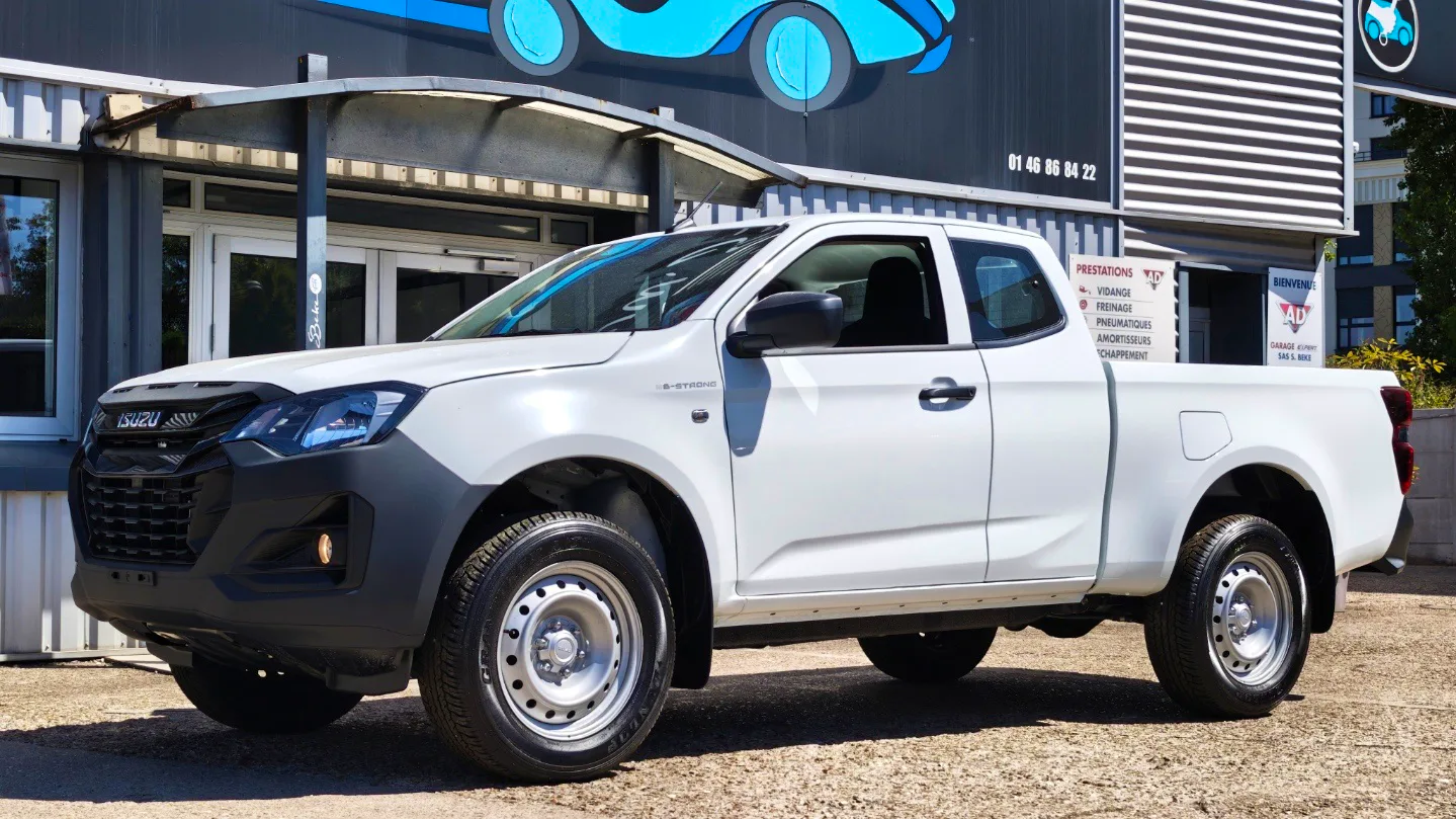Isuzu D-Max NOUVEAU 2.2L SPACE B-STRONG BOITE MANUELLE occasion
