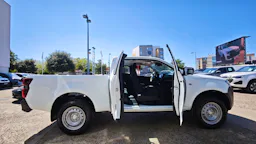 Isuzu D-Max NOUVEAU 2.2L SPACE B-STRONG BOITE MANUELLE occasion - Photo 5