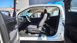 Isuzu D-Max NOUVEAU 2.2L SPACE B-STRONG BOITE MANUELLE occasion - Photo 8