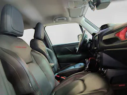 Jeep Renegade  1.3 GSE T4 240 ch PHEV AT6 4xe eAWD Trailhawk occasion - Photo 15