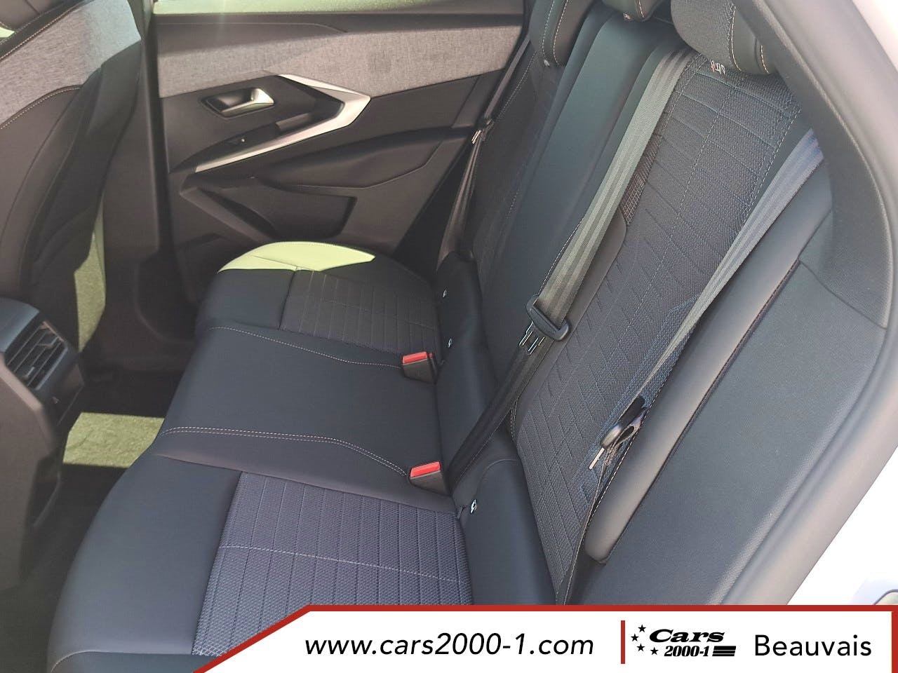 Peugeot 3008  Hybrid 136 e-DCS6 Allure occasion - Photo 8