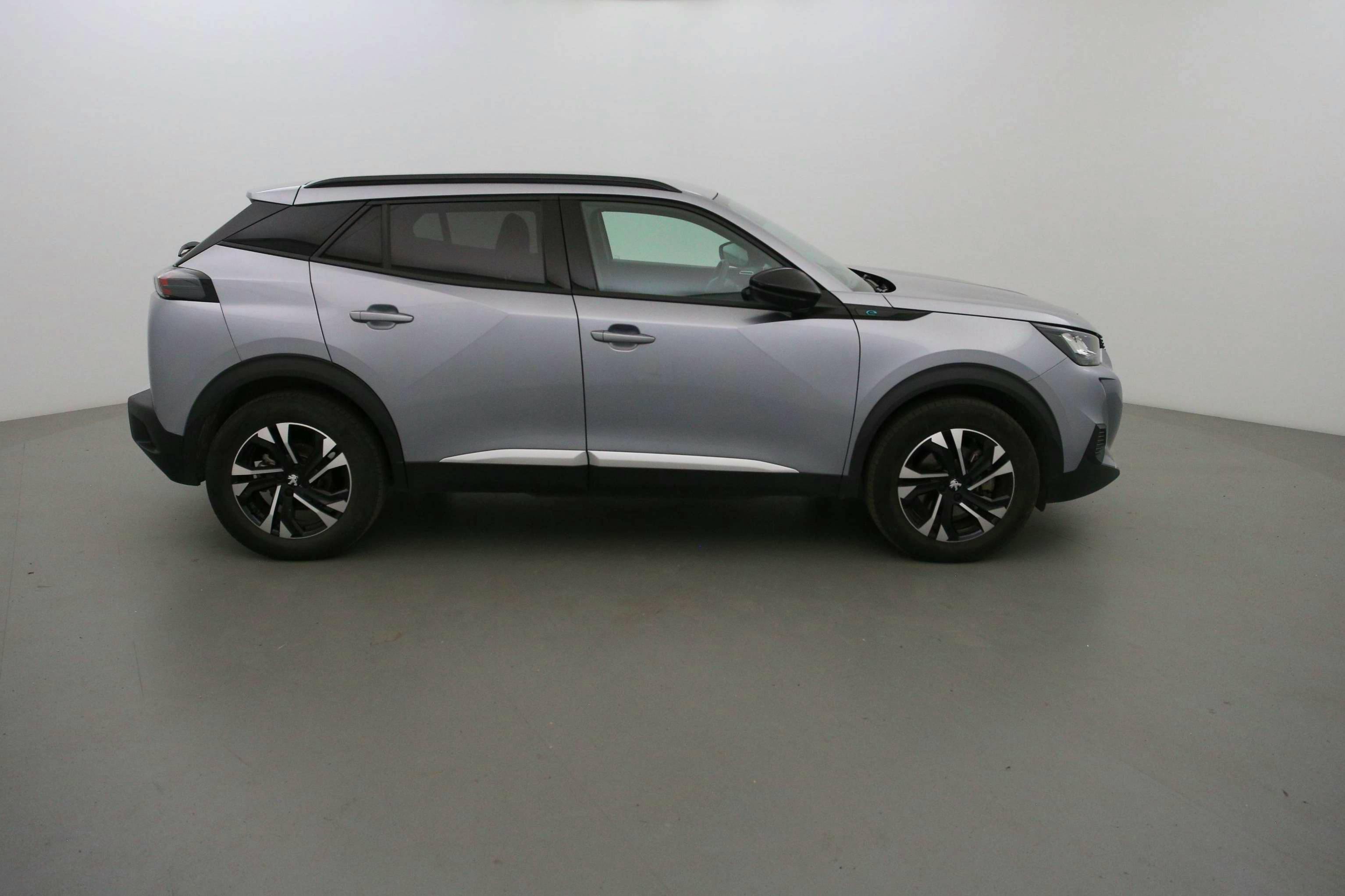 Peugeot e-2008  136 ch Allure occasion - Photo 4