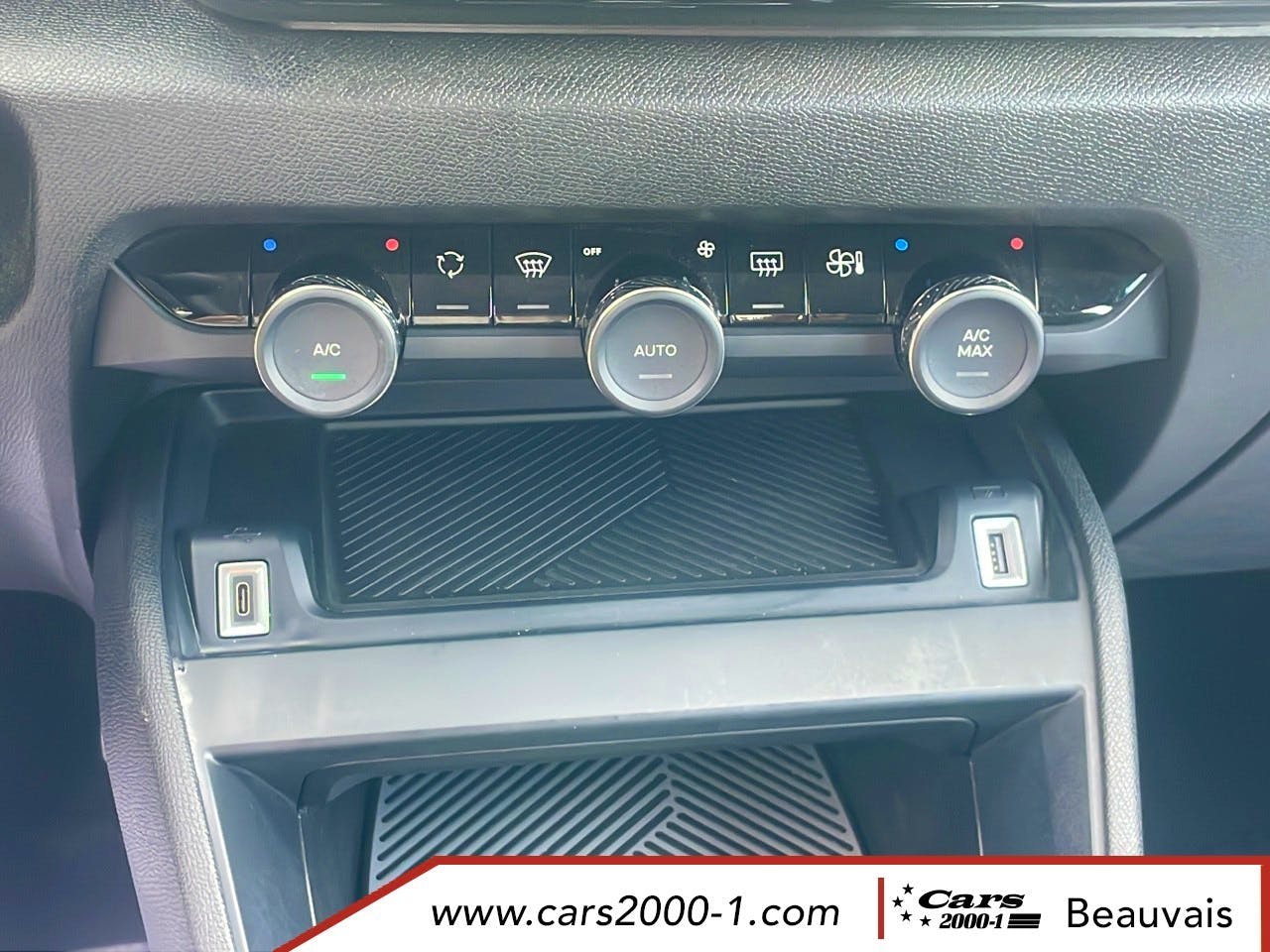 Citroën C4  PureTech 130 EAT8 Plus occasion - Photo 23