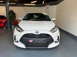 Toyota Yaris Hybride  116h France - AFFAIRE 2PL AVEC TVA occasion - Photo 2