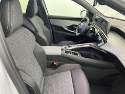 Peugeot 3008 NOUVEAU  Hybrid 145 e-DCS6 Allure occasion - Photo 13