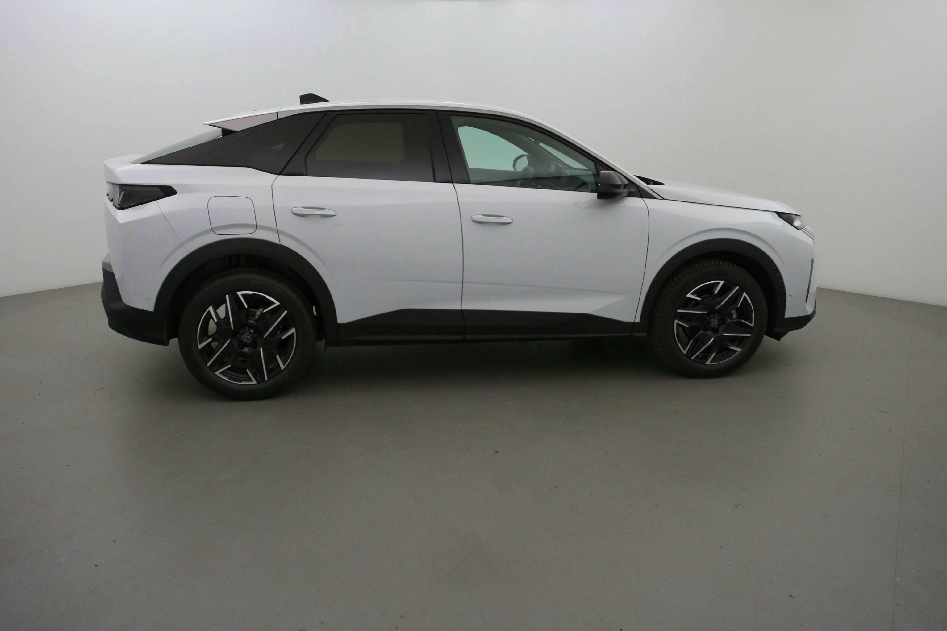 Peugeot 3008 NOUVEAU  Hybrid 145 e-DCS6 Allure occasion - Photo 4