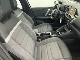 Citroën C4 Hybride 145 e-DCS6 Plus occasion - Photo 13