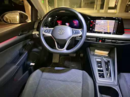 Volkswagen Golf  1.0 eTSI OPF 110 DSG7 Life Plus occasion - Photo 2