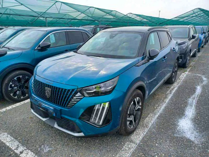 Peugeot 2008 NOUVEAU Hybrid 145 e-DCS6 GT occasion