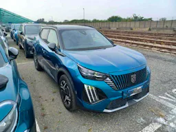 Peugeot 2008 NOUVEAU Hybrid 145 e-DCS6 GT occasion - Photo 2
