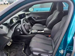 Peugeot 2008 NOUVEAU Hybrid 145 e-DCS6 GT occasion - Photo 5