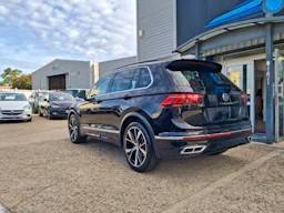 Volkswagen Tiguan  1.5 TSI 150ch DSG7 R-Line occasion - Photo 9