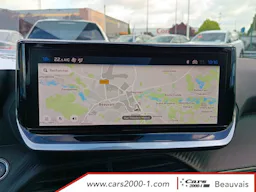 Peugeot 2008 Hybrid 145 e-DCS6 Allure occasion - Photo 11