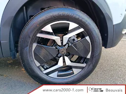 Peugeot 2008  Hybrid 145 e-DCS6 Allure occasion - Photo 15