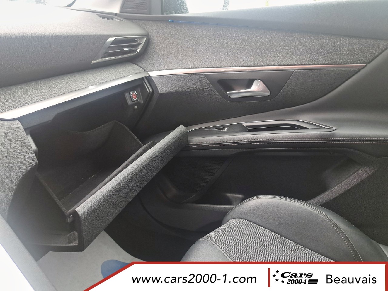 Peugeot 3008  Puretech 130ch S&S BVM6 Allure occasion - Photo 36