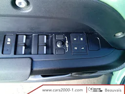 Land Rover Defender 110 P400e PHEV BVA8 X-Dynamic 75th Edition occasion - Photo 28