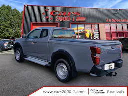 Isuzu D-Max  SPACE CABINE A/T B-STRONG - 2.2 occasion - Photo 6