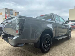 Isuzu D-Max  SPACE NITRO SPORT 2.2 A/T 4x4 MY2026 Euro6e-bis occasion - Photo 6
