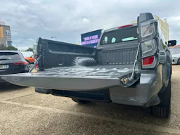 Isuzu D-Max SPACE NITRO SPORT 2.2 A/T 4x4 MY2026 Euro6e-bis occasion - Photo 11