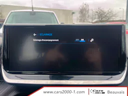 Peugeot 2008  Hybrid 145 e-DCS6 Style occasion - Photo 29