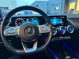 Mercedes Benz Classe GLA  200 d 8G-DCT AMG Line edition 1 toit pano occasion - Photo 23