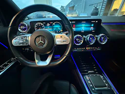 Mercedes Benz Classe GLA  200 d 8G-DCT AMG Line edition 1 toit pano occasion - Photo 28