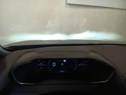 Peugeot 2008 Hybrid 145 e-DCS6 Allure occasion - Photo 15