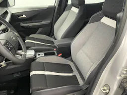 Opel Frontera  Electric 113 ch Batterie 44 kWh GS occasion - Photo 9