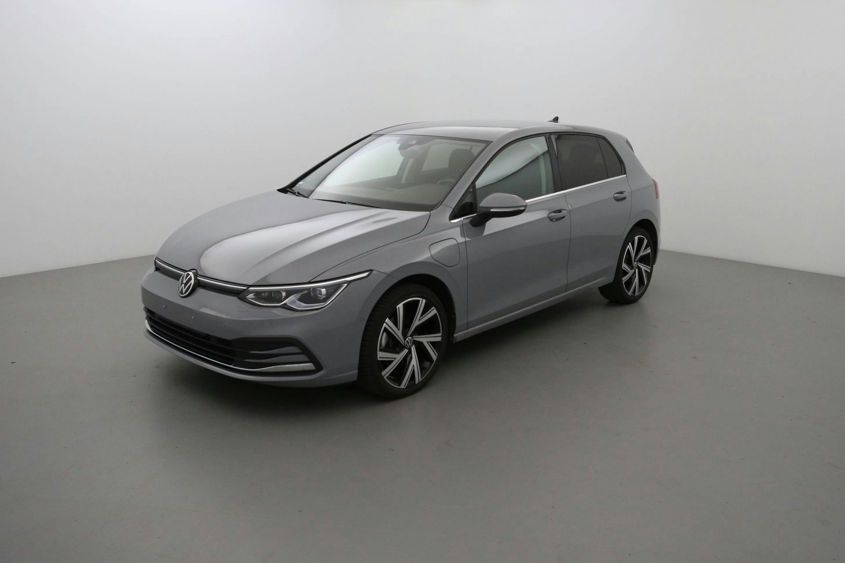 Volkswagen Golf 1.4 Hybrid Rechargeable OPF 204 DSG6 Style 1st occasion