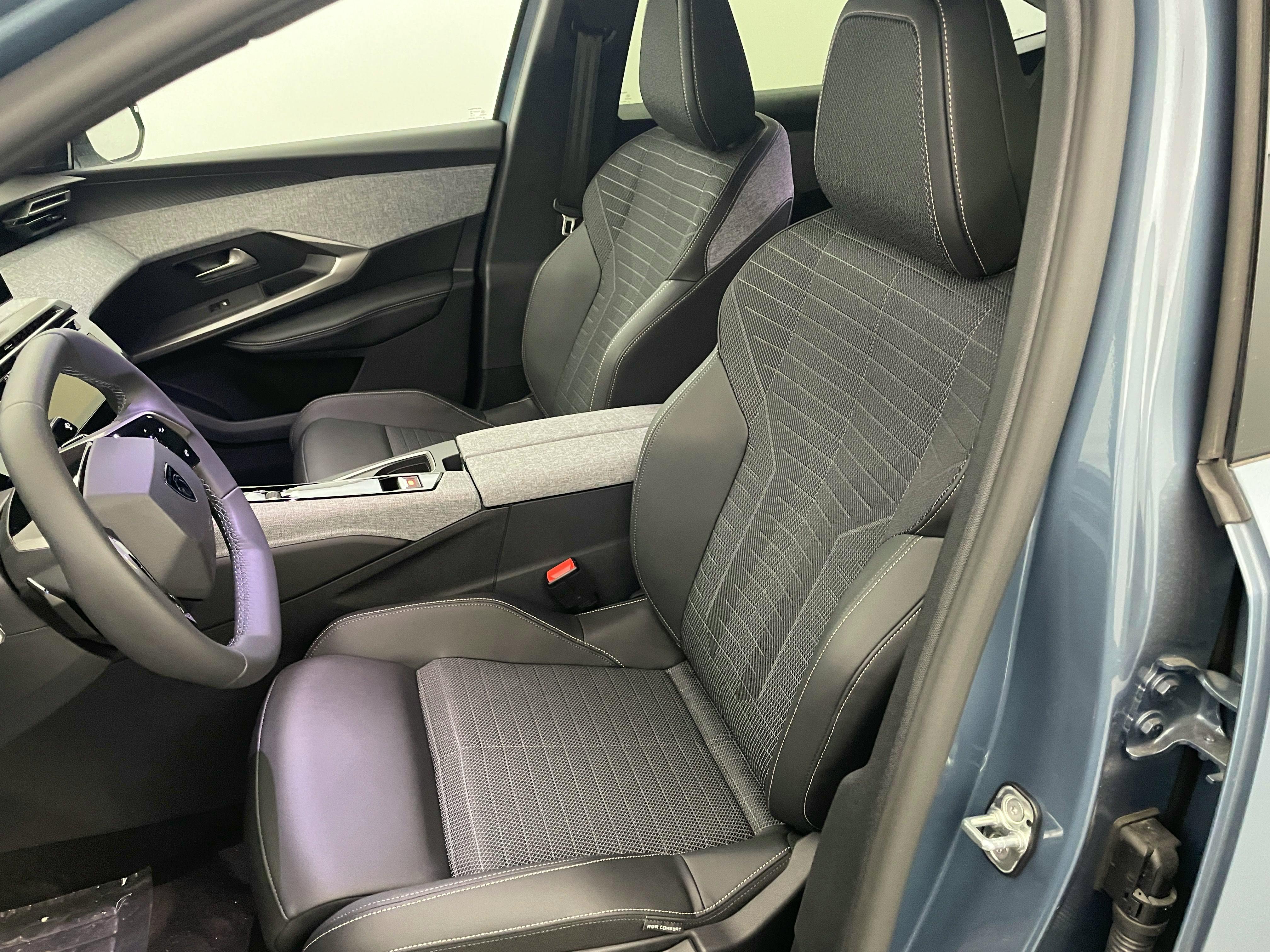 Peugeot 3008 NOUVEAU  Hybrid 136 e-DCS6 Allure occasion - Photo 9