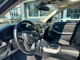 BMW Série 3 G21 Touring  Touring 320d xDrive 190 ch BVA8 Lounge occasion - Photo 21
