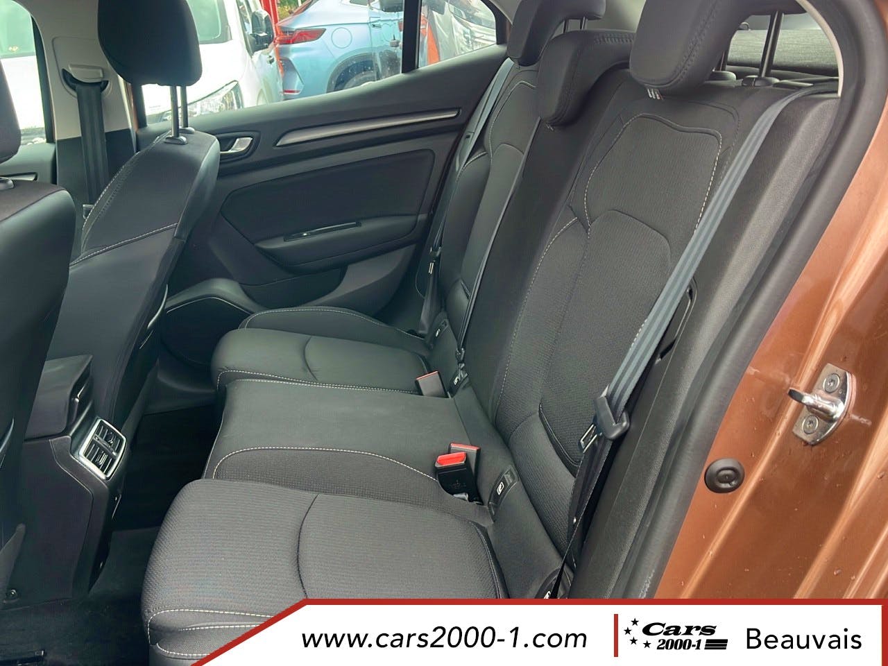 Renault Mégane  Blue dCi 115 Business occasion - Photo 9