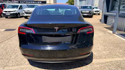 Tesla Model 3  Standard Range Plus RWD occasion - Photo 4
