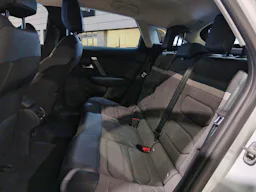 Citroën C4 Hybride 145 ch e-DCS6 Plus occasion - Photo 8