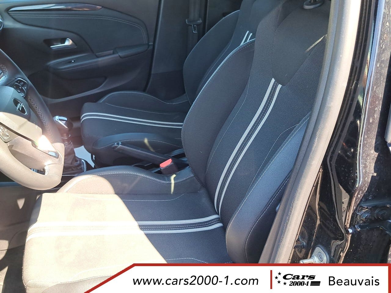 Opel Corsa  1.2 Turbo 100 ch BVM6 GS occasion - Photo 8