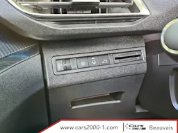 Peugeot 3008 Hybrid 136 e-DCS6 Allure Pack occasion - Photo 16
