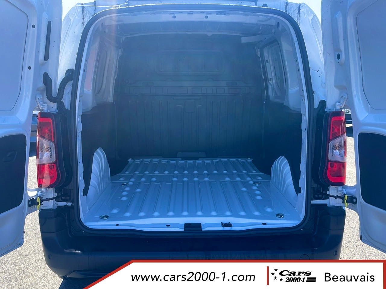 Peugeot Partner  M 650 KG PURETECH 110 S&S BVM6 occasion - Photo 7