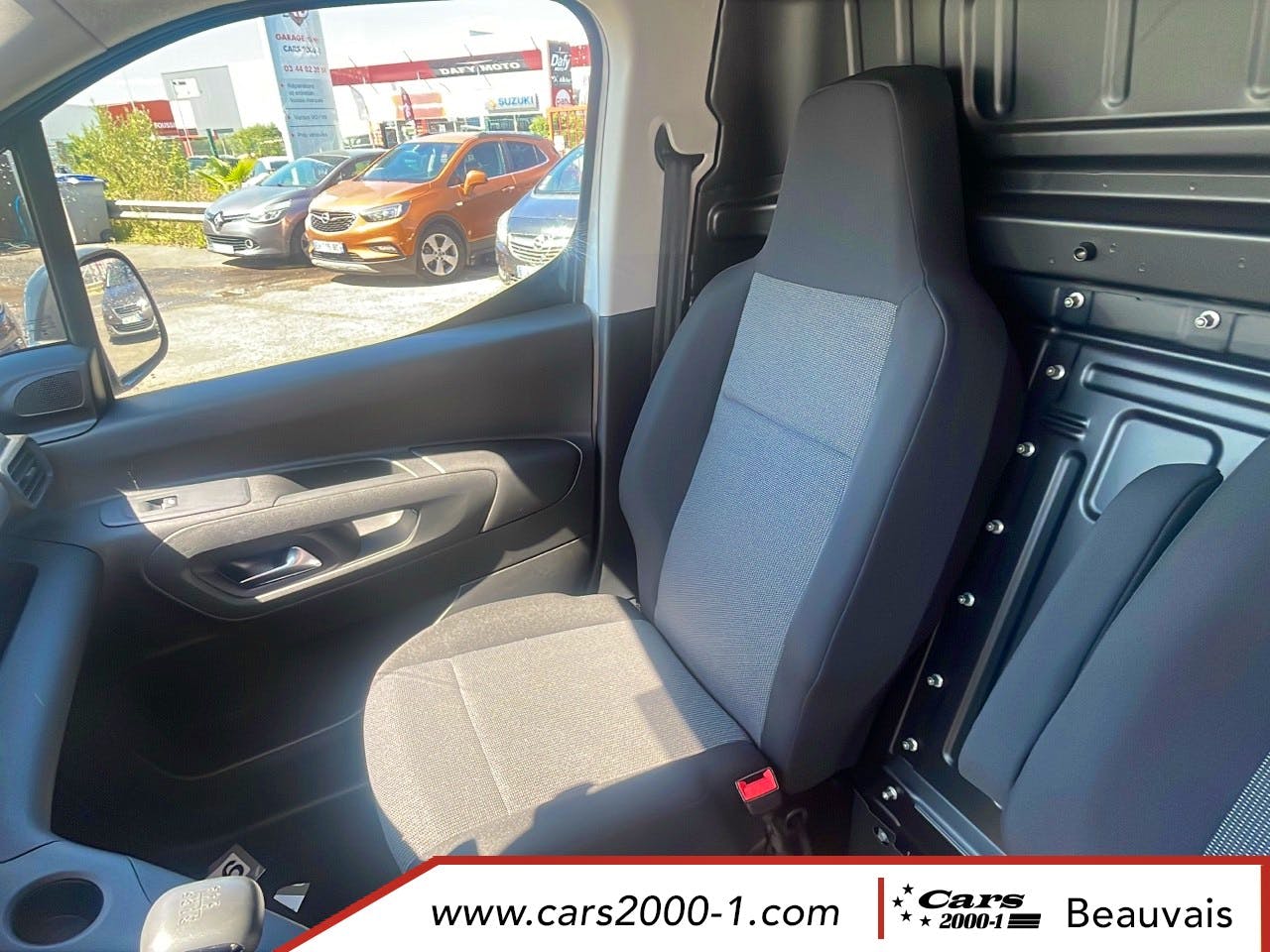 Peugeot Partner  M 650 KG PURETECH 110 S&S BVM6 occasion - Photo 9